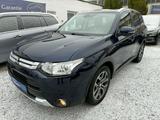 Mitsubishi Outlander 2.2 DI-D 4WD*7 Sitzer*AHK*Aut*Leder* - gebrauchte Mitsubishi Outlander aus dem Jahr 2015