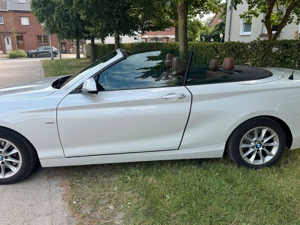 Image of BMW 220