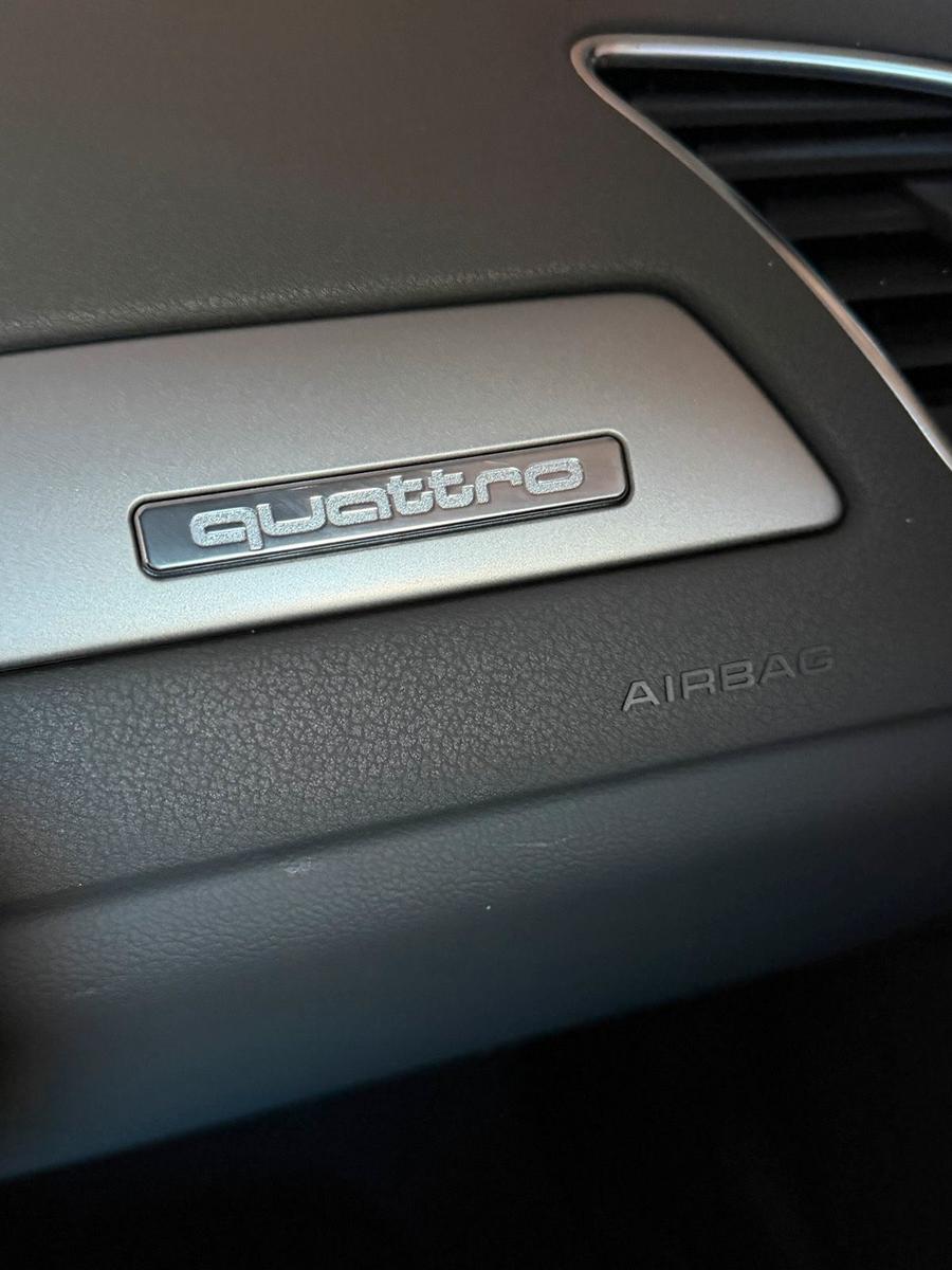 Audi Quattro 2012 — photo 12
