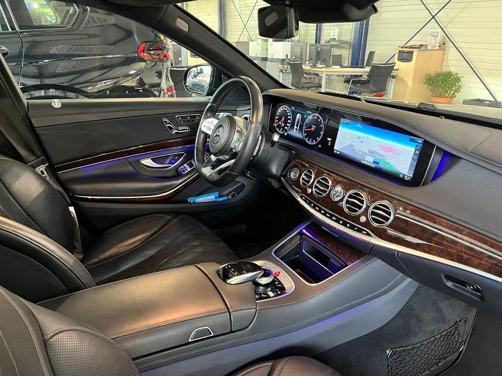 Mercedes-Benz S 560