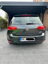 Volkswagen Golf 7 1.4 TSI DSG BMT ALLSTAR - mit Benzin-Antrieb: Grau, Beheizbares Lenkrad, Limousine