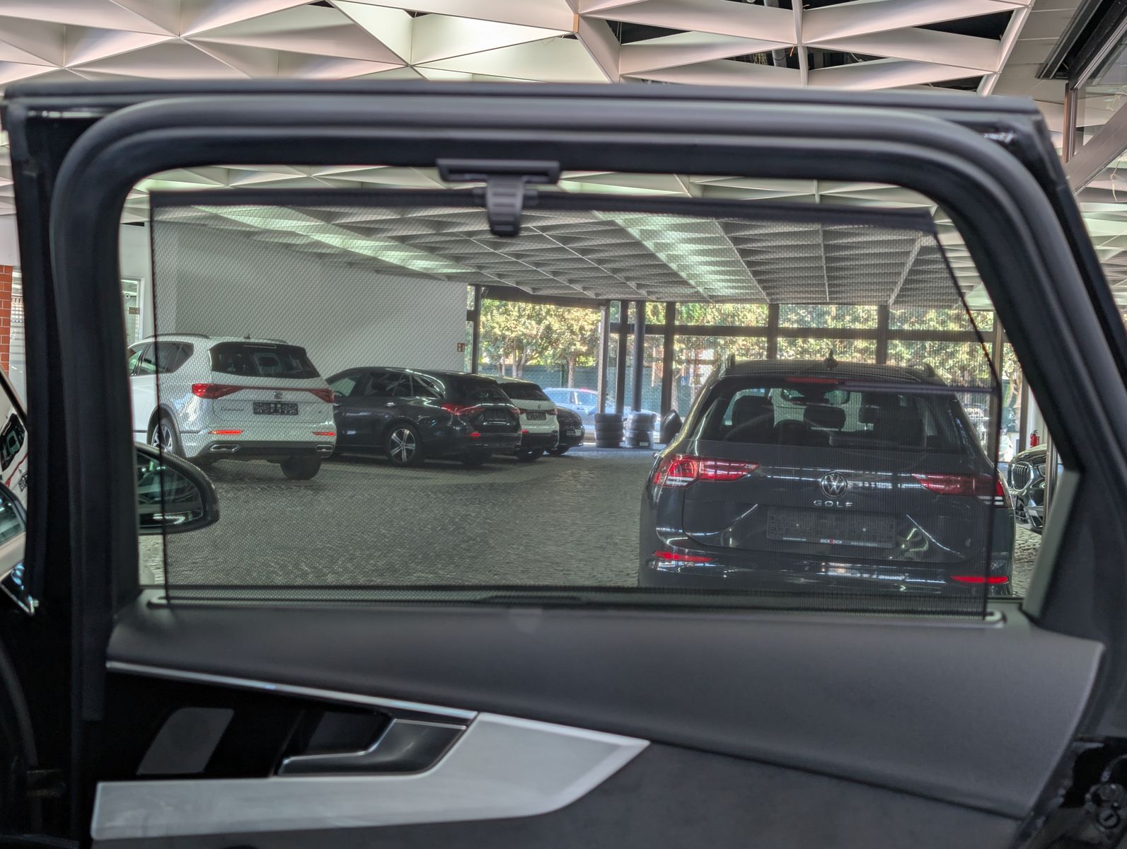 Fahrzeugabbildung Audi A4 40 TDI S-Line HUD PANO MASSAGE LED KAM SOUND