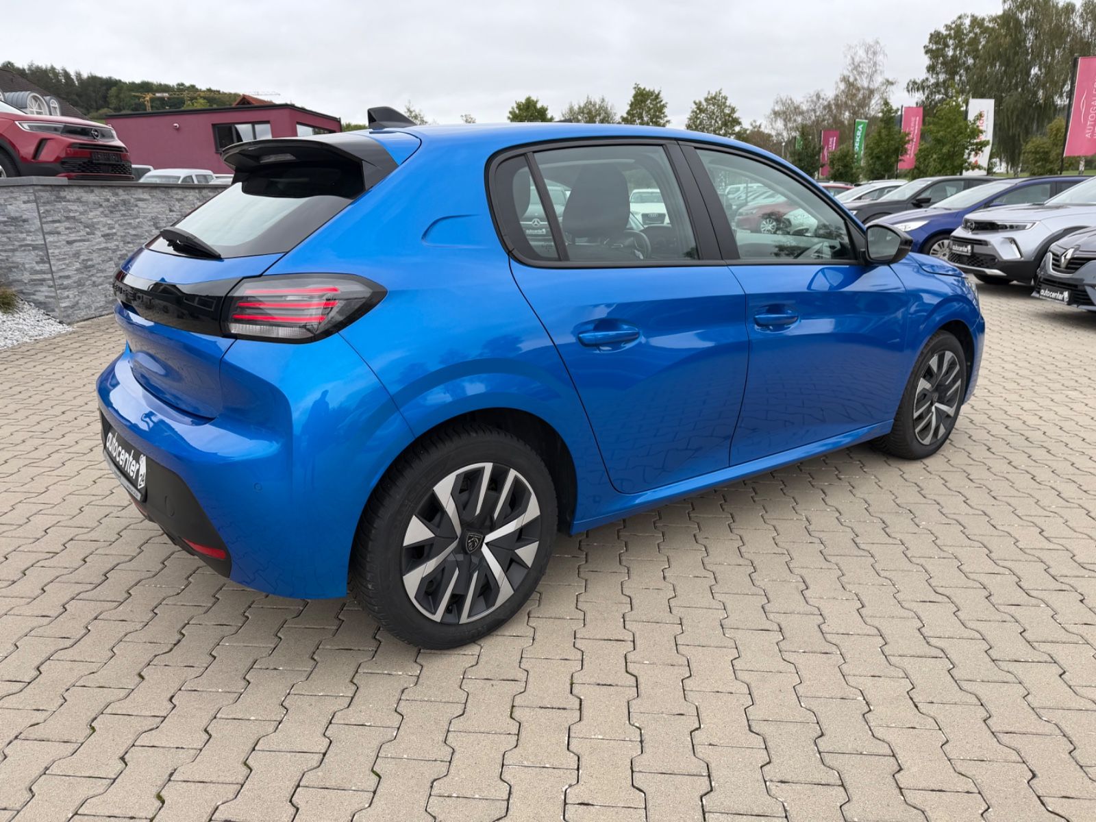 Fahrzeugabbildung Peugeot 208 Active°1.Hand°LED°Navi°PDC°ALU°