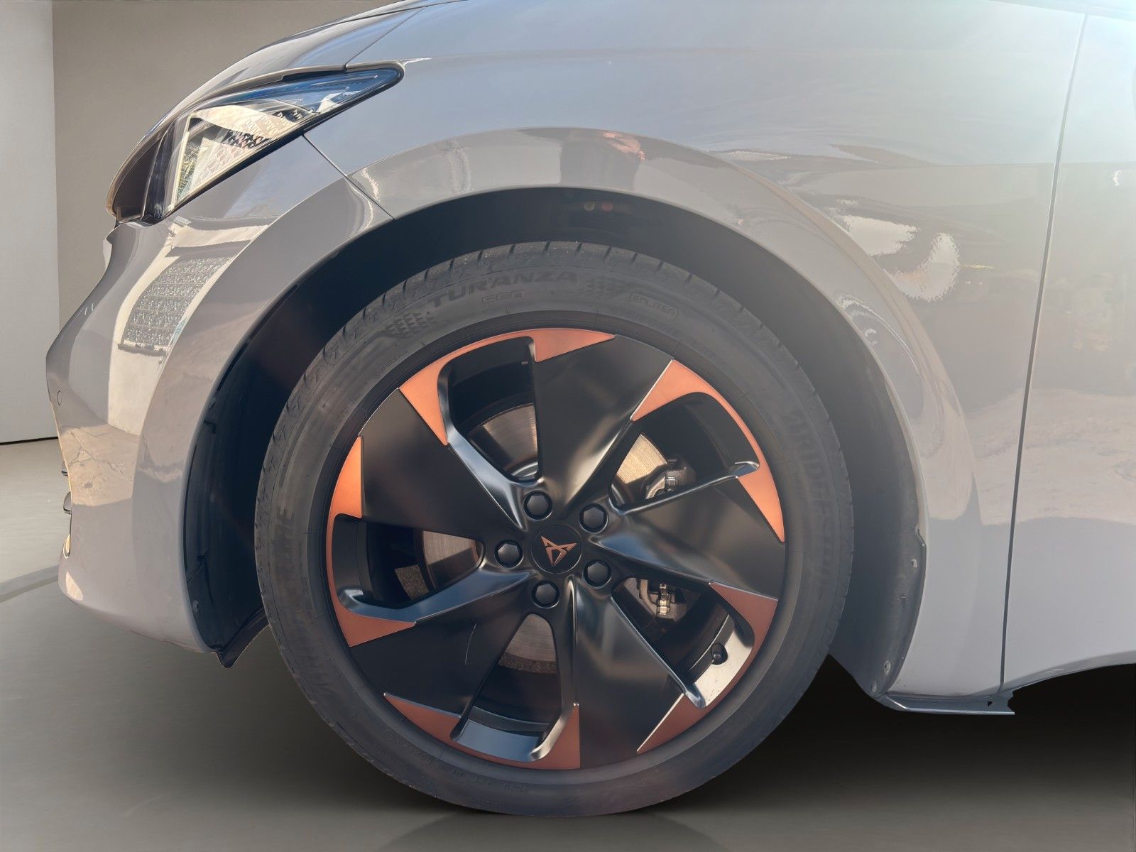 Cupra Born 150 kW Edition Dynamic ACC 360°Cam SideLane imagem 2