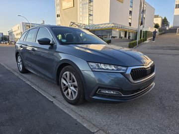 Skoda Octavia - 1