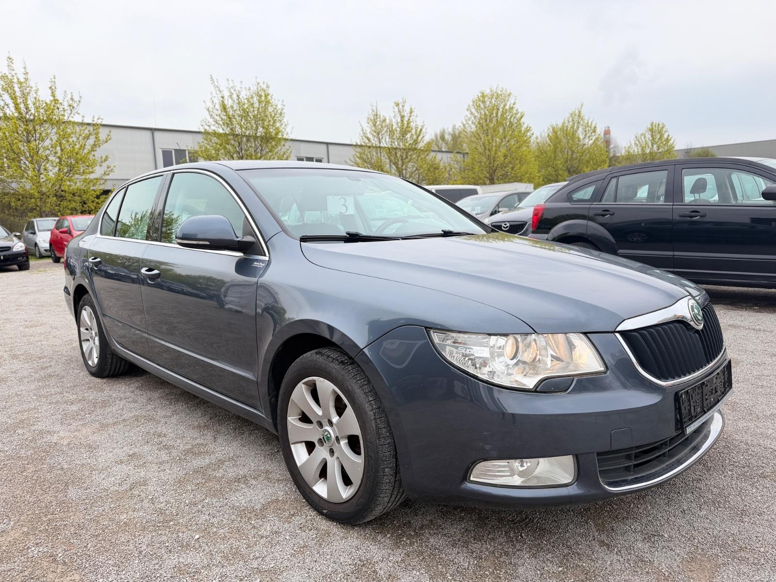 Skoda Superb Ambition *2. HAND* SHZ*
