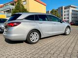 Opel Astra K Sports Tourer Edition Start/Stop - Opel Astra mit Diesel-Antrieb: Limousine