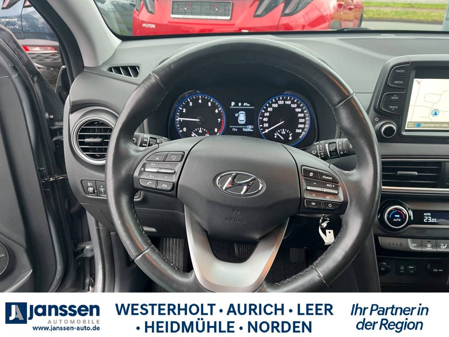 Fahrzeugabbildung Hyundai KONA TREND