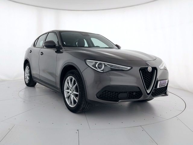 Alfa Romeo ALFA ROMEO Stelvio 2.2 t Executive Q4 190cv auto