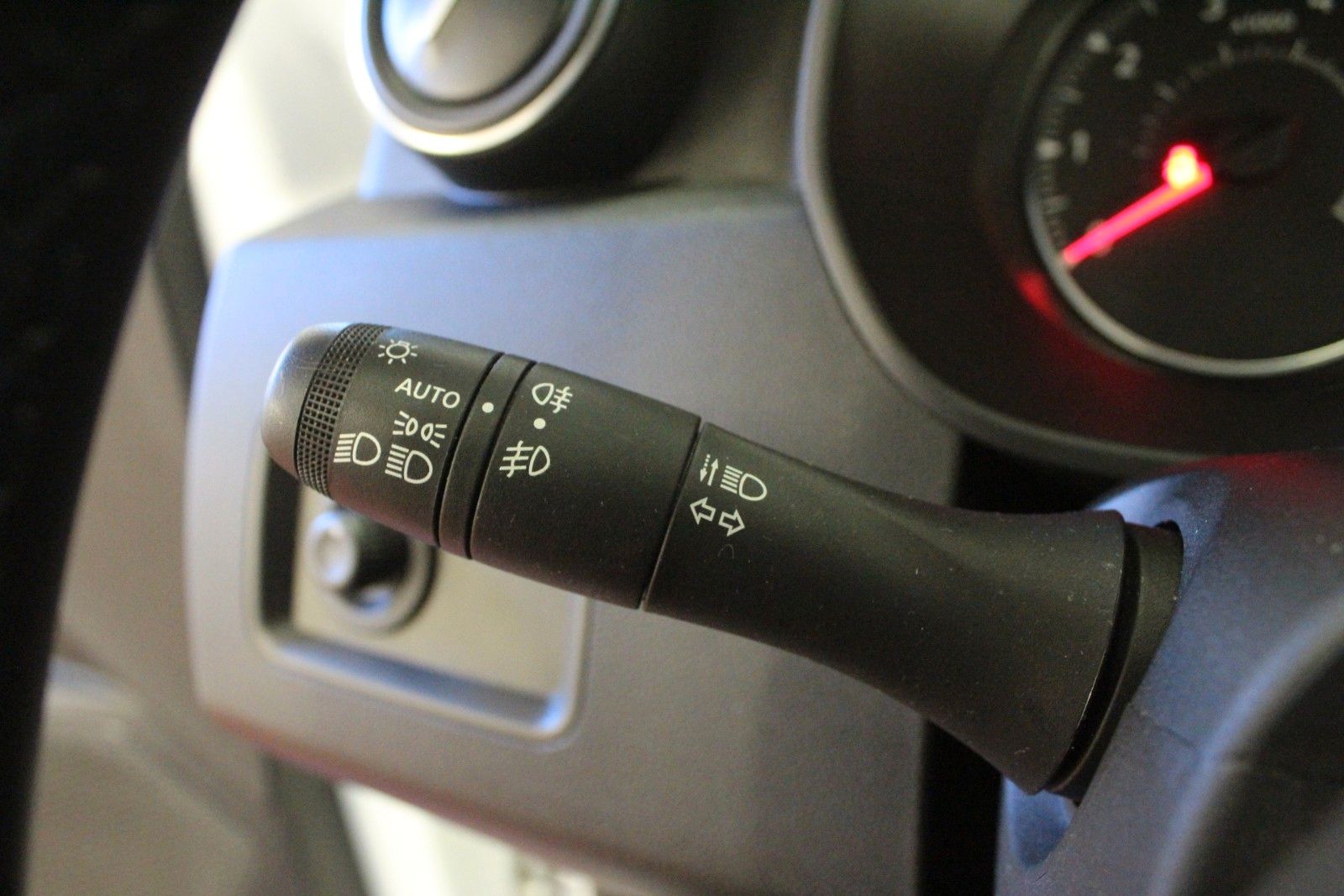 Fahrzeugabbildung Dacia Duster Sce 115 Prestige *Navigation *