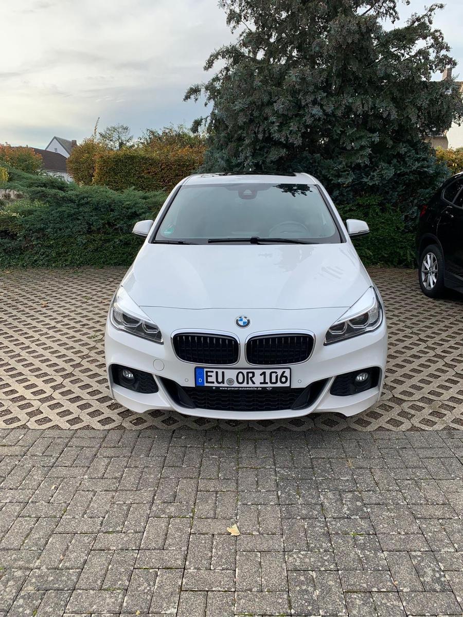 BMW 220 2 Active Tourer  M Sport*Aut*Head Up*Panoram