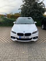 BMW 220 2 Active Tourer  M Sport*Aut*Head Up*Panoram - BMW 220 in Bonn
