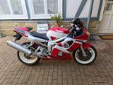 Yamaha YZF R6 - YAMAHA 2001 R6