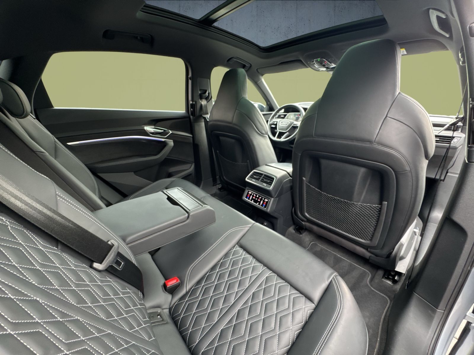 Audi e-tron - Bild 19