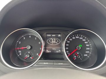 Volkswagen Polo 1.2 TSI DSG Cross *2XPDC*SHZ*NAV*XENON* ALU