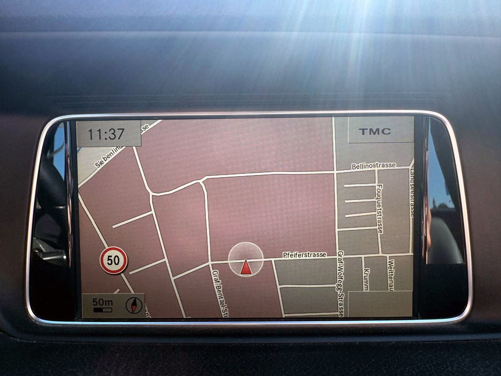 Fahrzeugabbildung Mercedes-Benz E 350 Avantgarde Bluetec MwSt. AHK 360° H&K  ACC