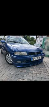 Opel Astra  f cc 1,6i  16V - TÜV/AU bis Sept. 2026 - Opel Astra aus 1996