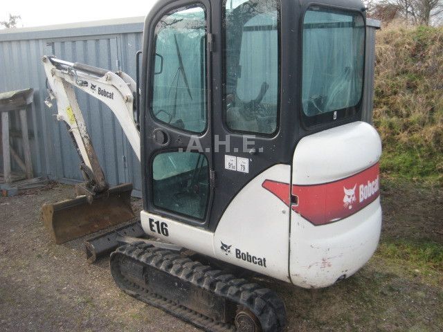 Bobcat E16*Bj.2011*1730h*2x Löffel*vers.Fahrwerk