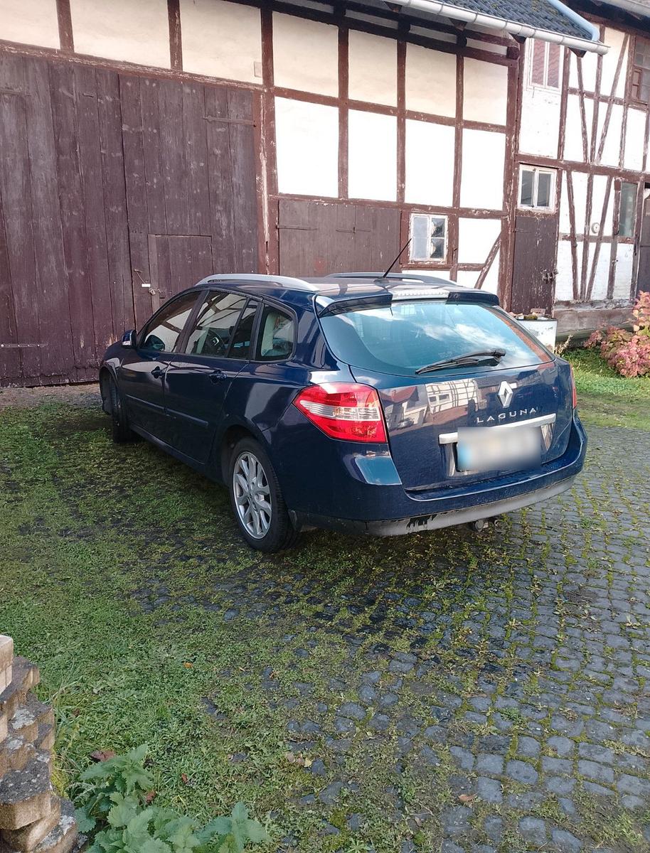 Renault Laguna 2008 — engine 110 HP (81kW)