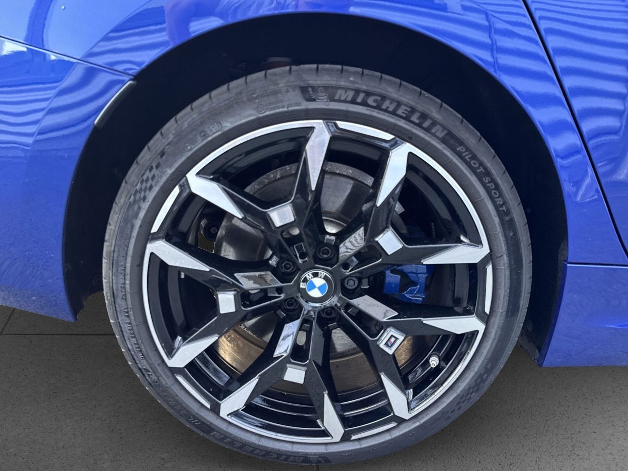 BMW 330 - Bild 19