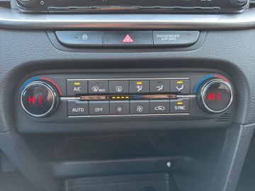 Kia Ceed 1.4 T Navi Kamera AHK Klima Tempomat