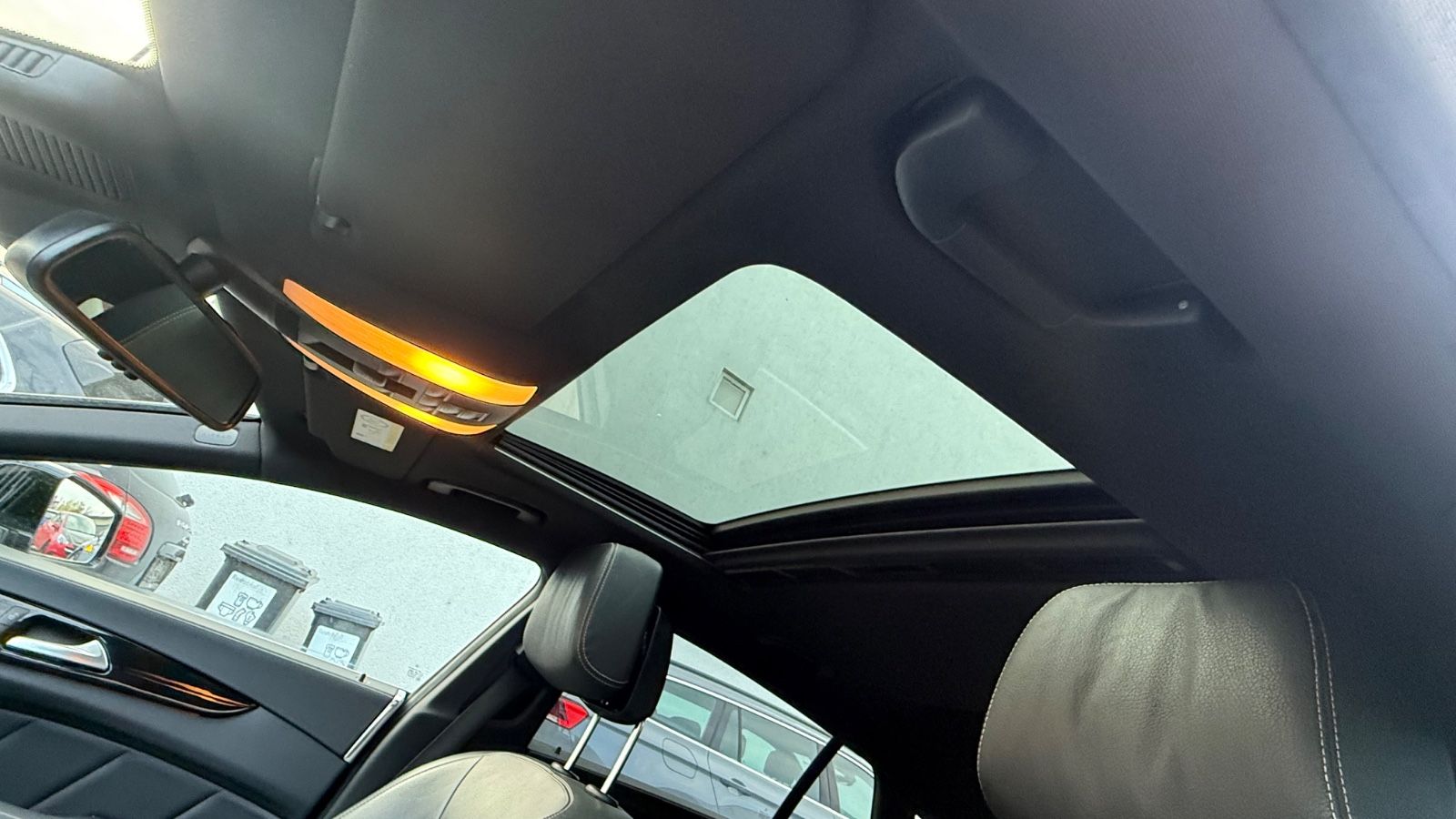 Fahrzeugabbildung Mercedes-Benz CLS 350 Cdi 4-Matic Final-Edition AMG-Line