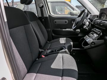 Hyundai Inster Elektro FWD Select Digitales Cockpit Navi