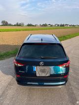Skoda Kodiaq 2.0 TDI SCR 140kW DSG 4x4 L&K 190PS - Skoda Gebrauchtwagen in Ingolstadt