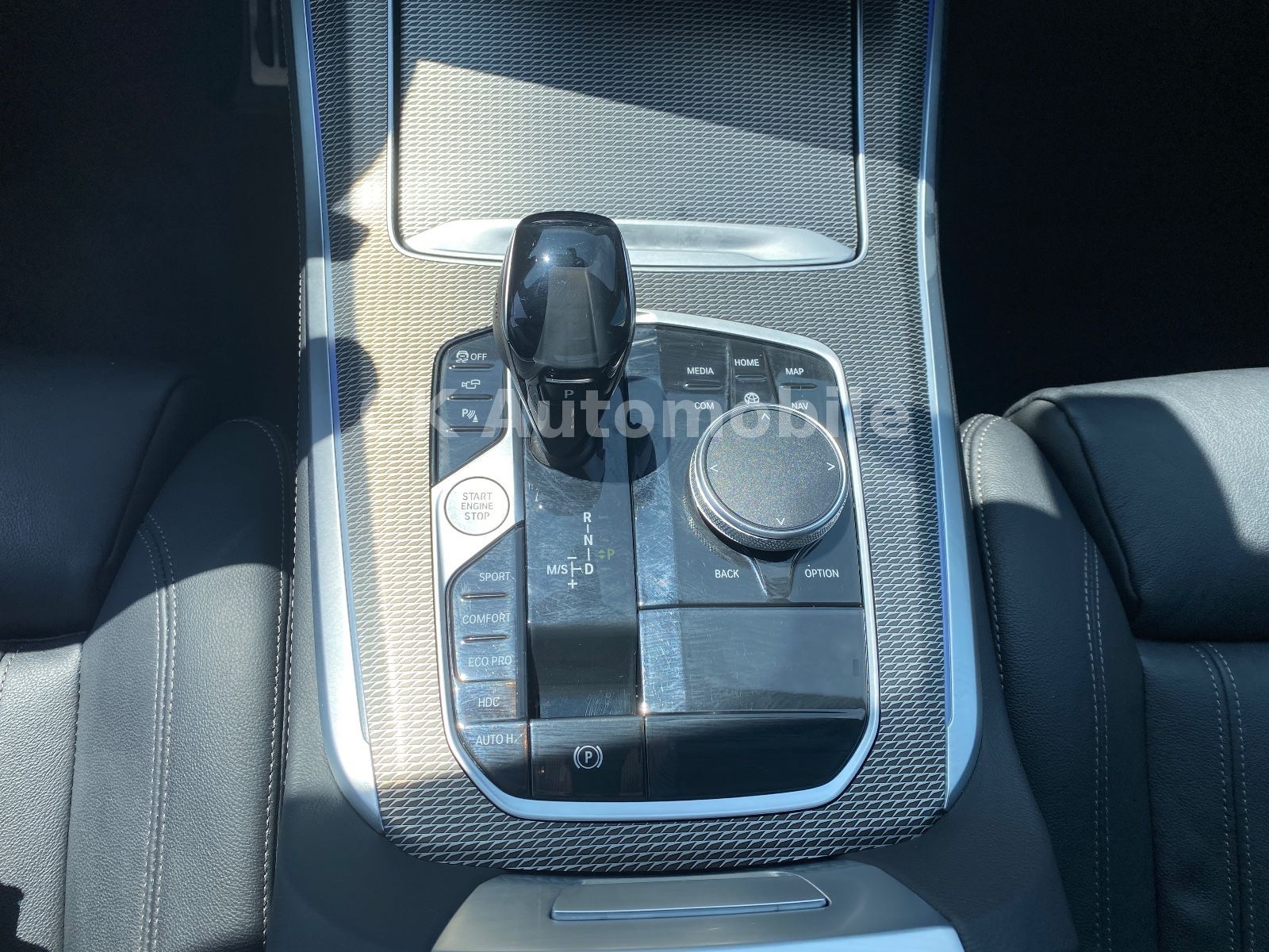 Fahrzeugabbildung BMW X5 xDrive 40d M-Sport/laser/Head-Up/Pano/ACC/AHK