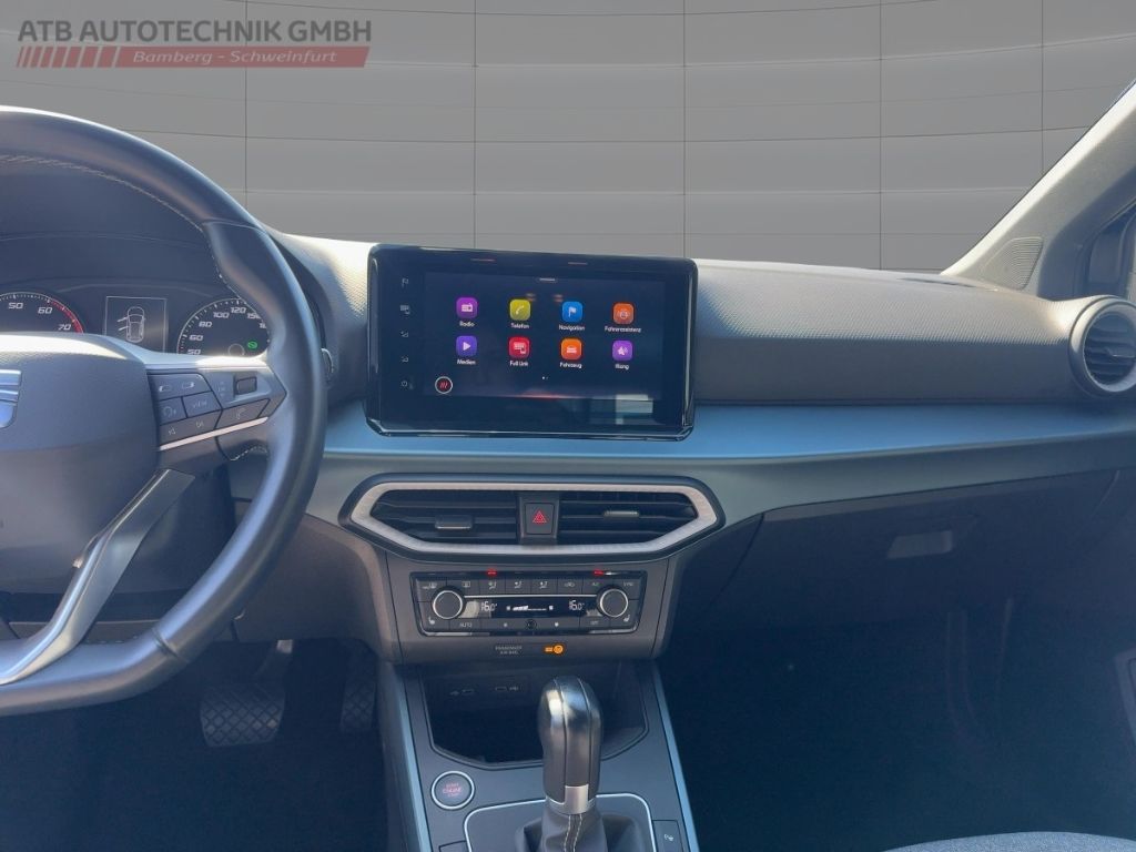 Fahrzeugabbildung SEAT Arona Xperience, SHZ, LED, NAVI