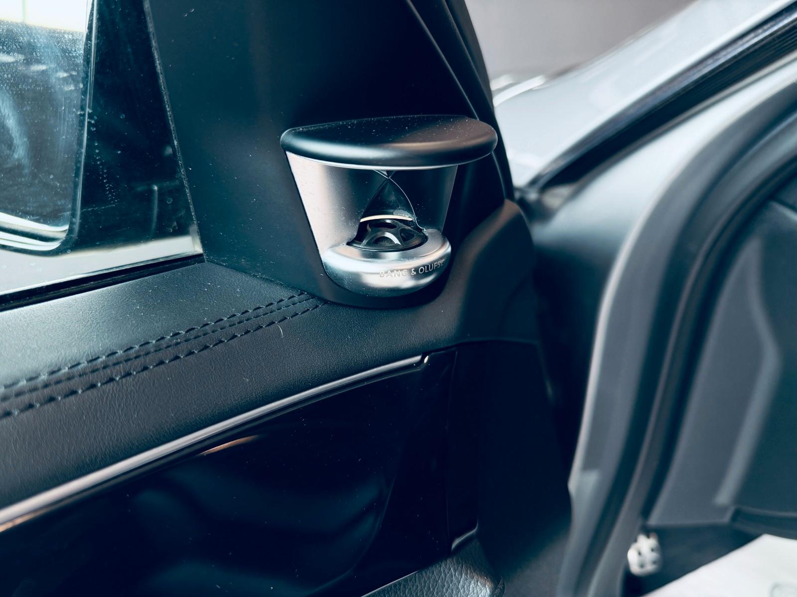 MERCEDES-BENZ E 63 T AMG V8 5.5 557ch 4MATIC BVA Toit pano Caméra 360 TV Sièges chauffants cuir Historique présent
