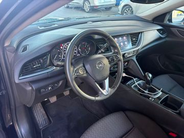 Opel Insignia - 4
