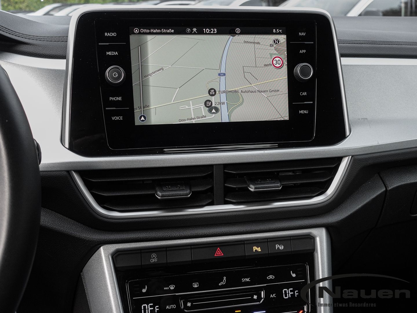 Volkswagen T-Roc - Bild 14