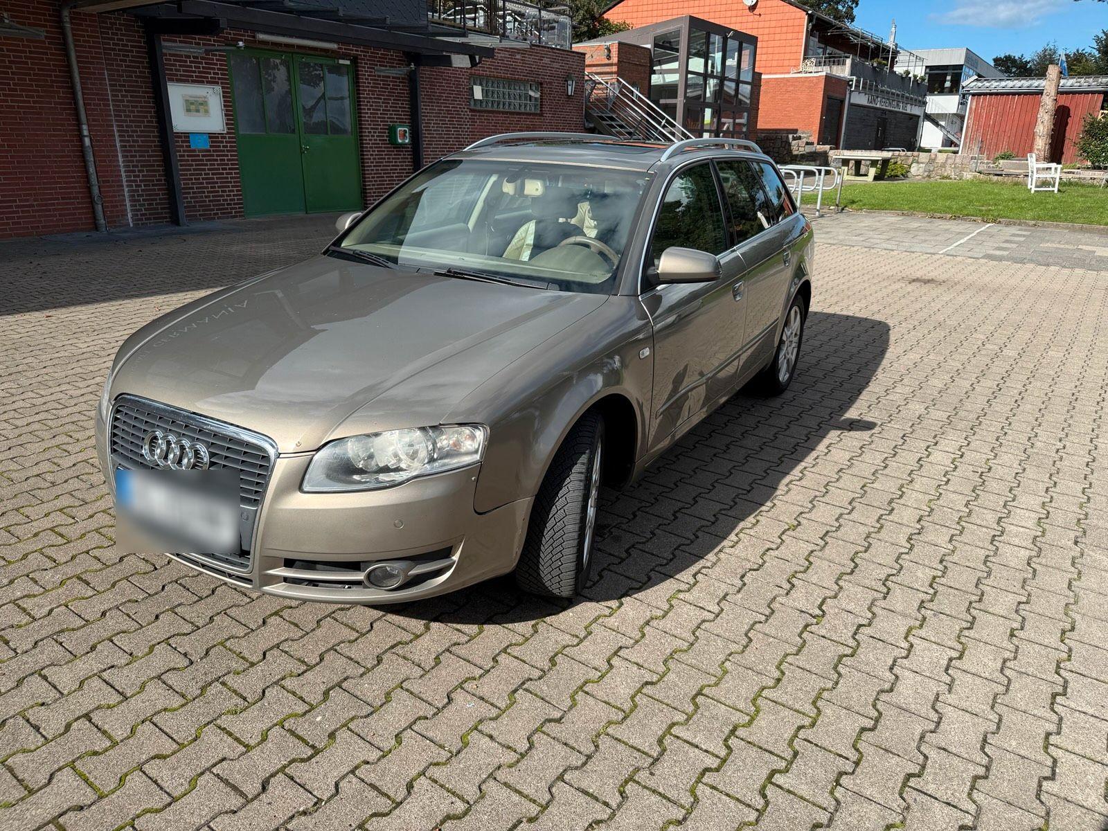 Audi A4 2007 — rear view