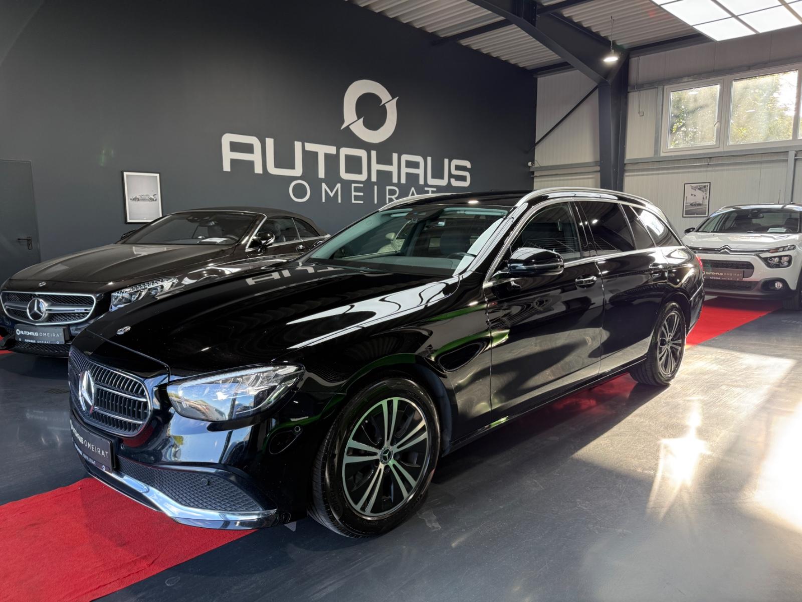 Mercedes-Benz E 220d 4M/1-Hand/R-Kamera/MBUX/Navi