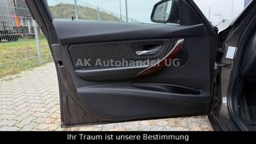 BMW 320 - 11