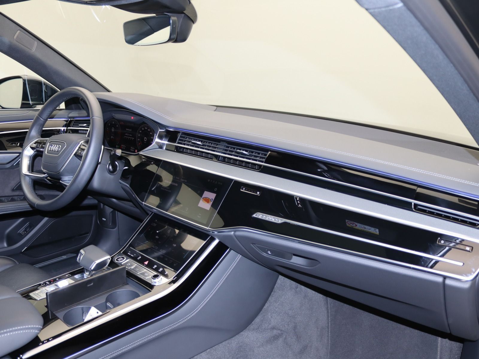 Audi A8 - Bild 12