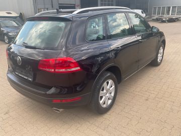 Volkswagen Touareg - 6