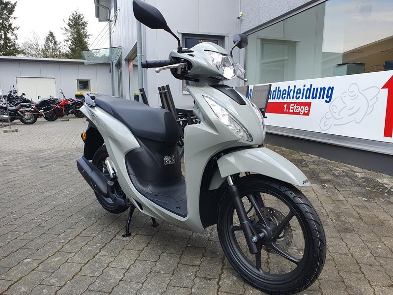 Honda NSC110  Vision + 6 Jahre Garantie TZ 0KM