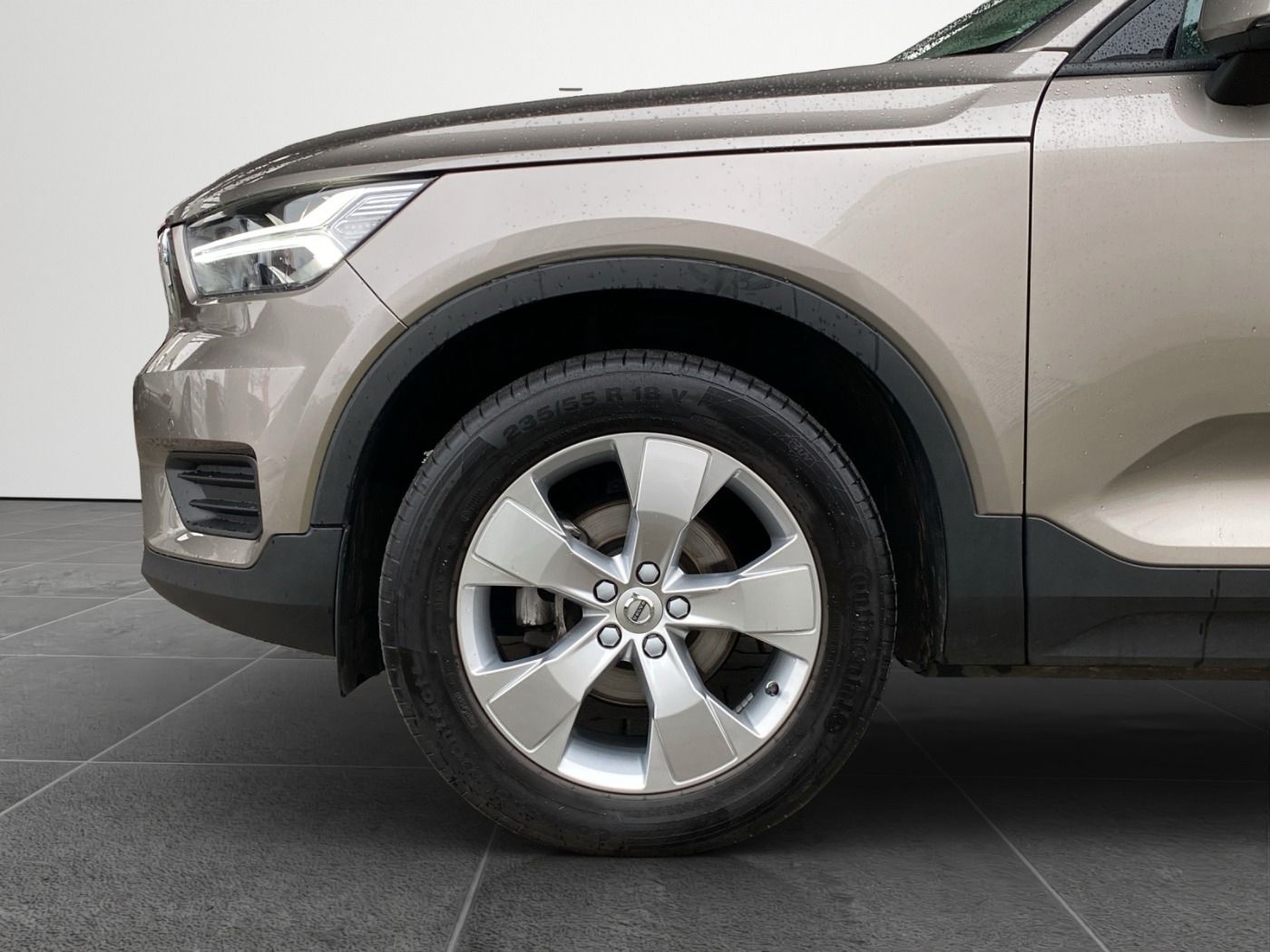 Volvo XC40 Momentum Pro WiPa LED RFK DAB StHzg foto 16