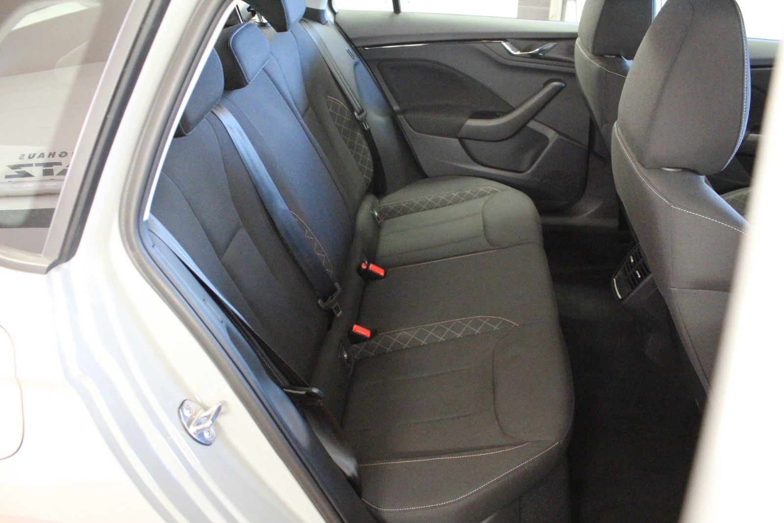 Fahrzeugabbildung SKODA Kamiq 1.0 TSI 85kW Ambition *Winterräder Alu*