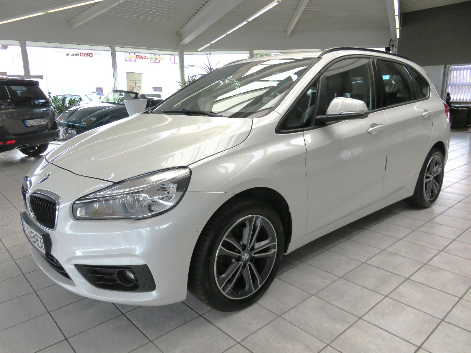 BMW 218d Active Tourer Advantage*Navi*LED*PDC*Allw.*