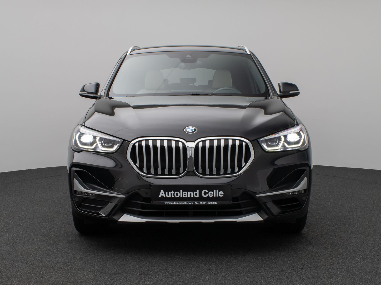 Fahrzeugabbildung BMW X1 xD20i xLine Kamera HUD DAB HiFi Komfort Sport