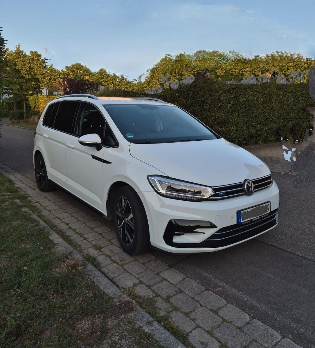 Volkswagen Touran 1.5 TSI Highline R-Line ACC/8-fach Alu, миниатюра 2