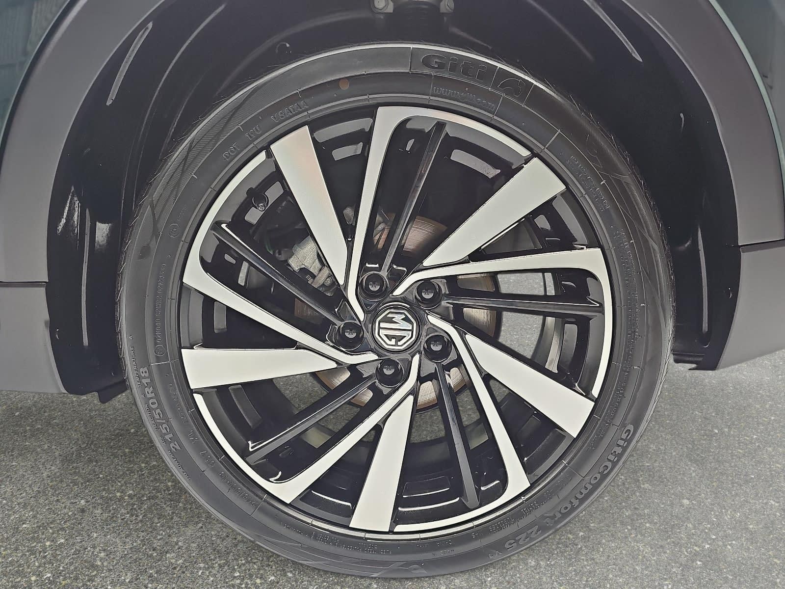 MG ZS
