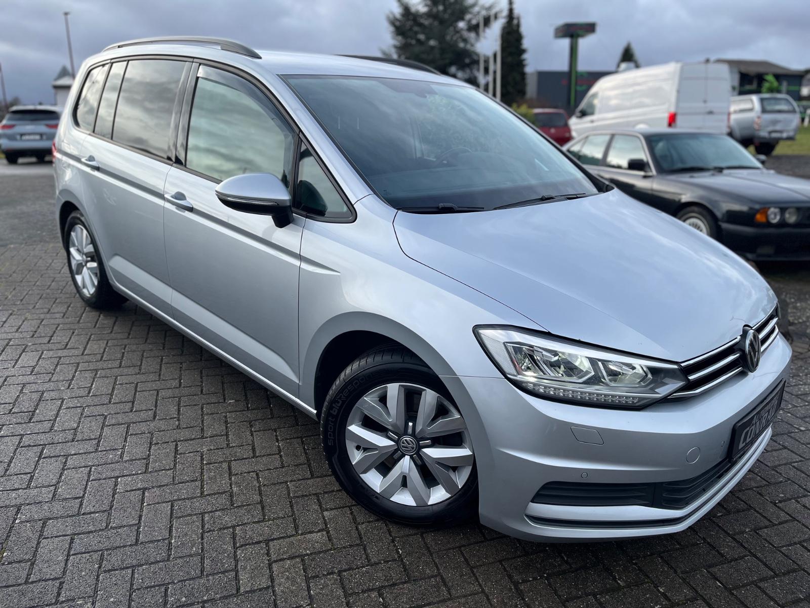 Volkswagen Touran Comfortl1.6 TDI/7-Sitzer/LED/Standheizung