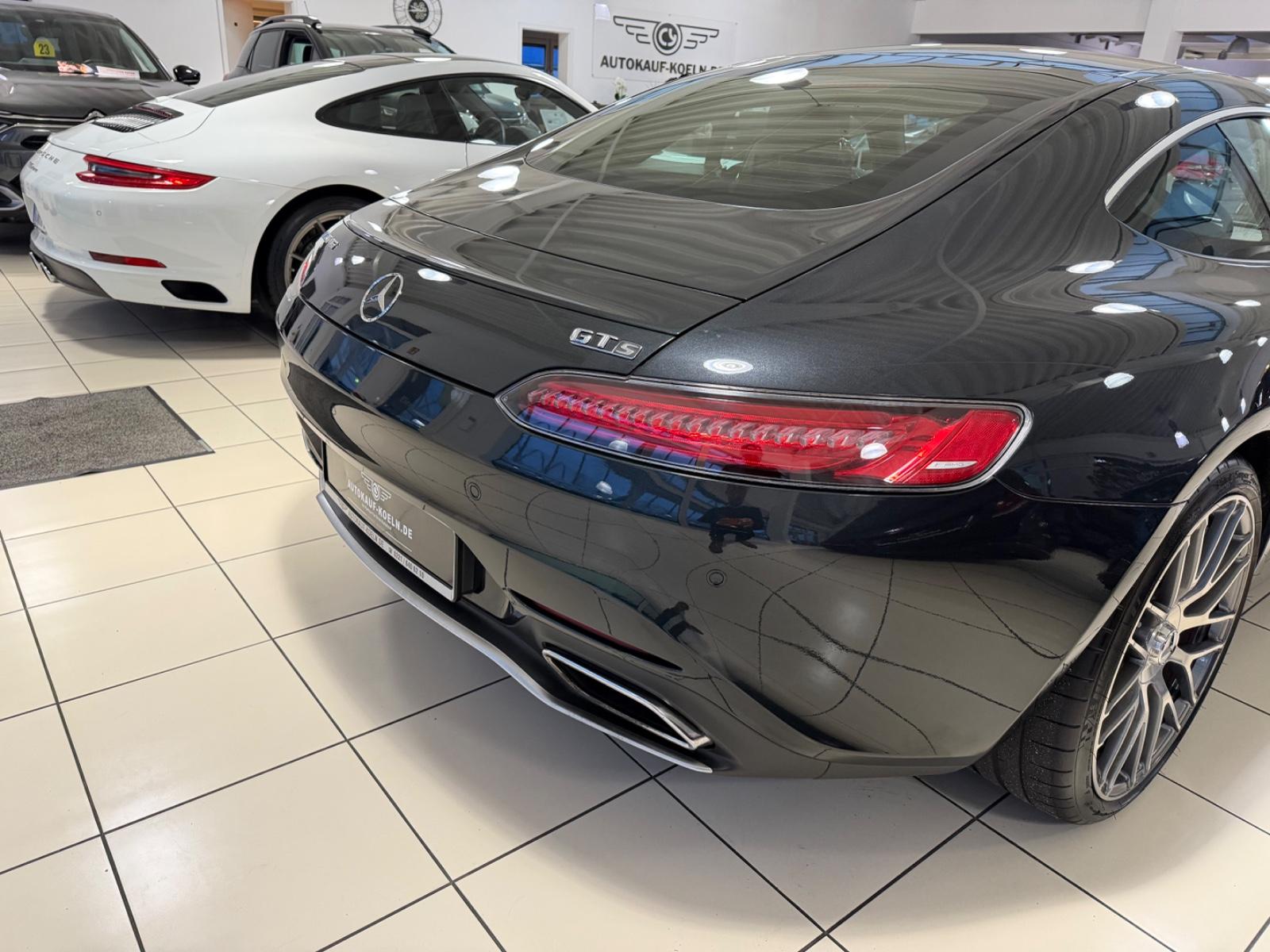 Mercedes-Benz AMG GT S Coupe Edition 1