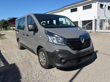 Renault Trafic - 1