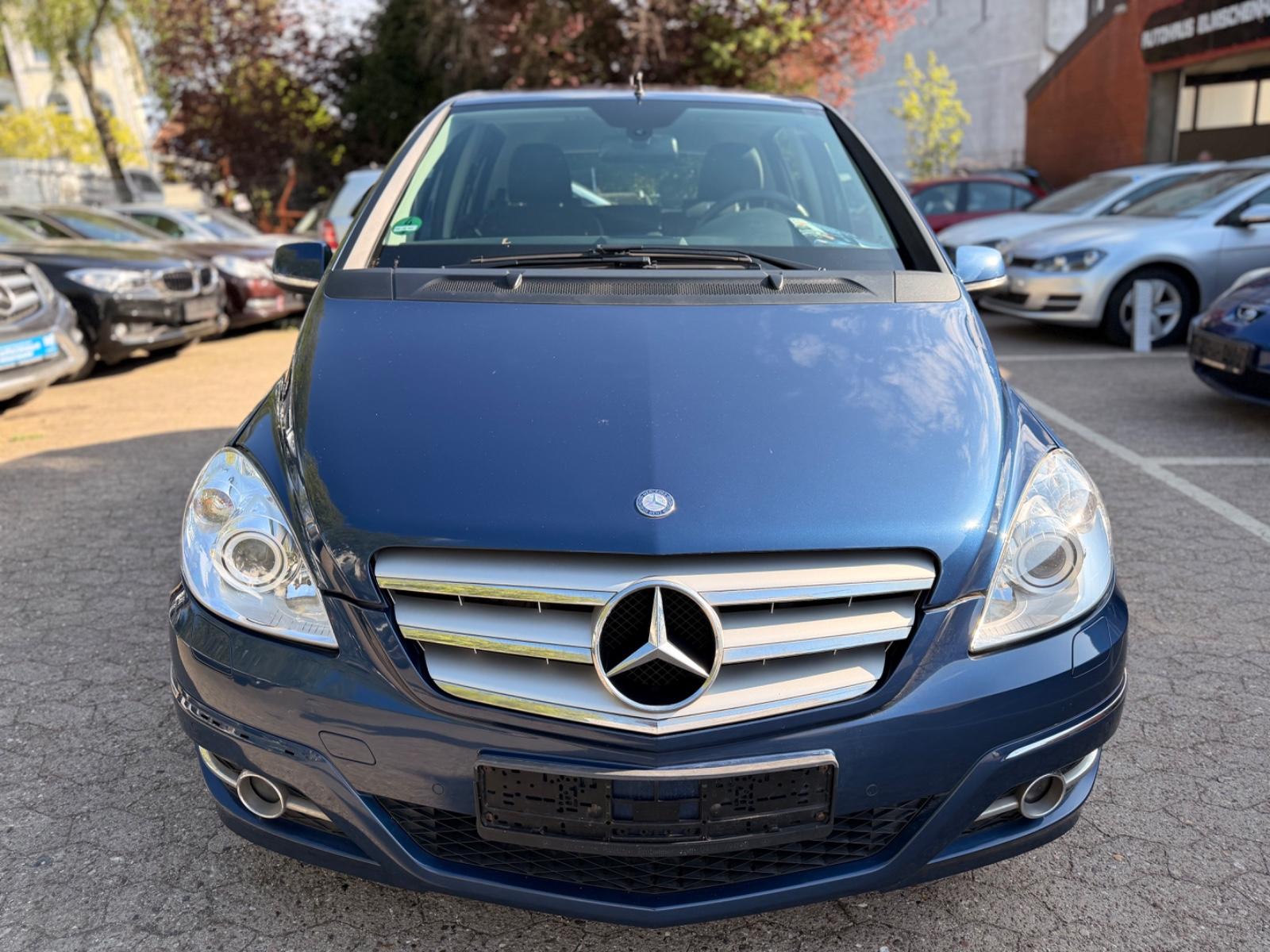 Mercedes-Benz B 200 SPORT *Automatik*Navi*Panorama*Xenon*PDC