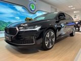Skoda Superb Combi 1.5 TSI iV 204PS DSG*RFK*19Zoll*Mas - Skoda Superb New cars: Combi